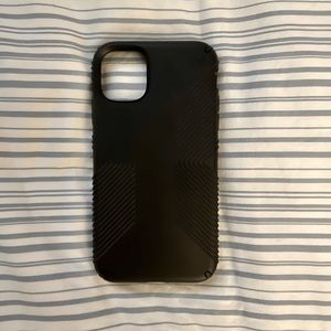 Speck Grip iPhone 11 Case - Black